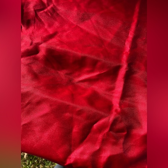 Satin Pillowcase - Picture 5 of 10